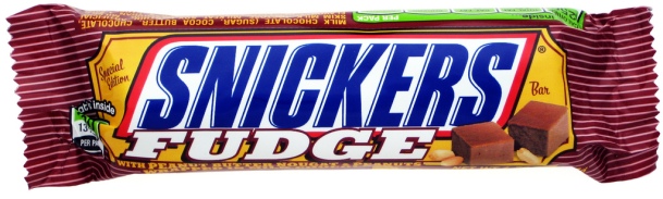 Snickers Fudge, 50g. 250kcal. 2009/10. No caramel in this, top half is of artery hardening fudge. Though mini versions were also available, almost a health food, almost