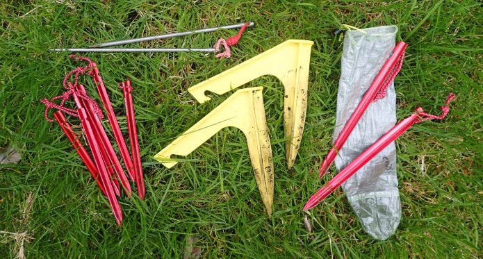Peg selection for Z Packs Duplex or MLD Duomid. Eight Groundhogs, six Mini-Groundhogs (increased as required), two Clamcleat Spears and two Delta Ground Anchors