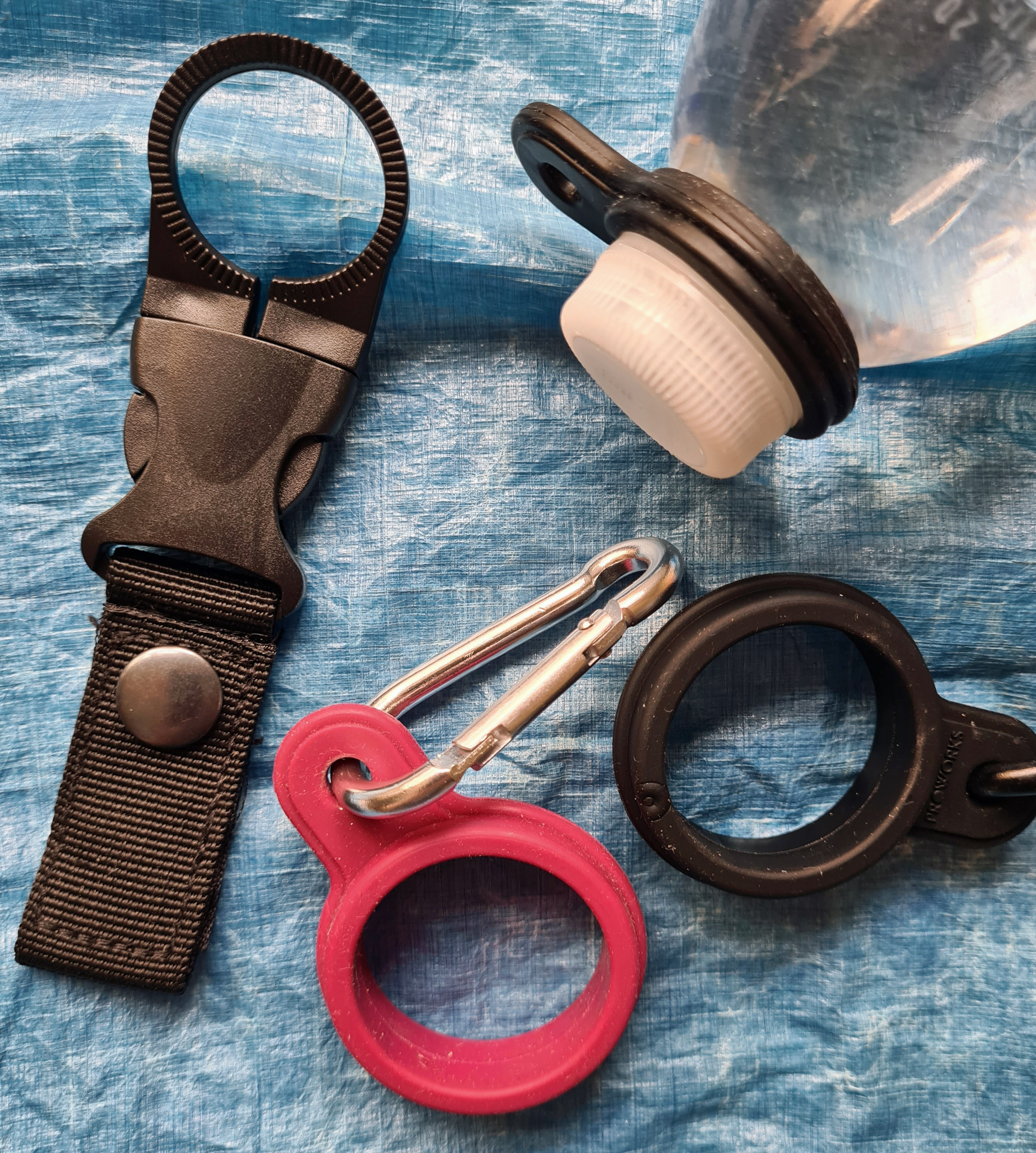 Gear talk: DIY bottle hangers – Three Points of the Compass