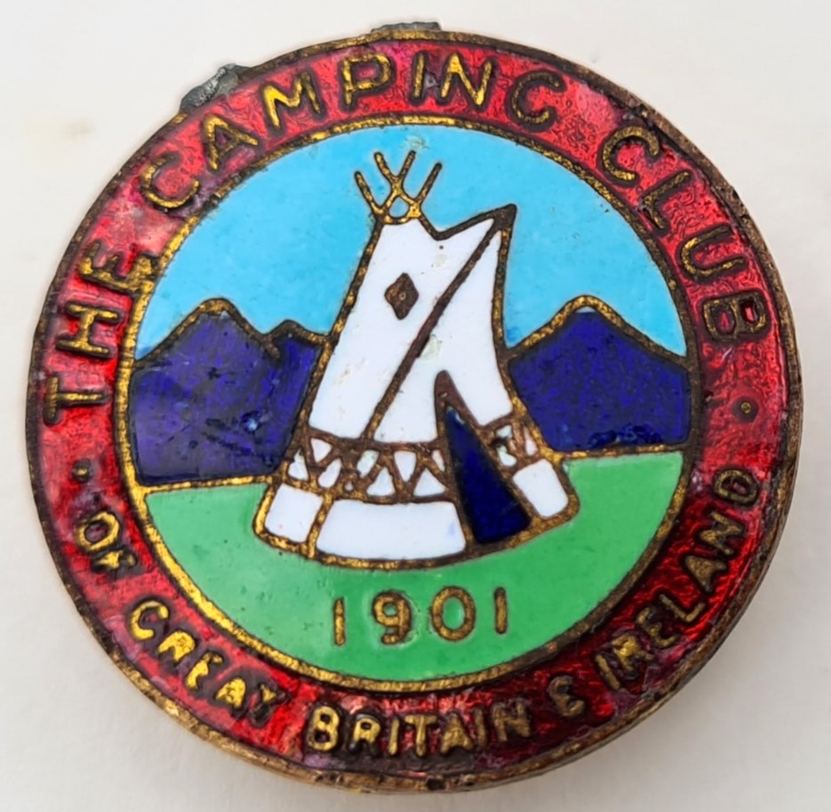 Enamel badge of The Camping Club of Great Britain & Ireland, small lower letters, 1920 – 1983. Pin back. 23.20mm. Maker: J R Gaunt, London