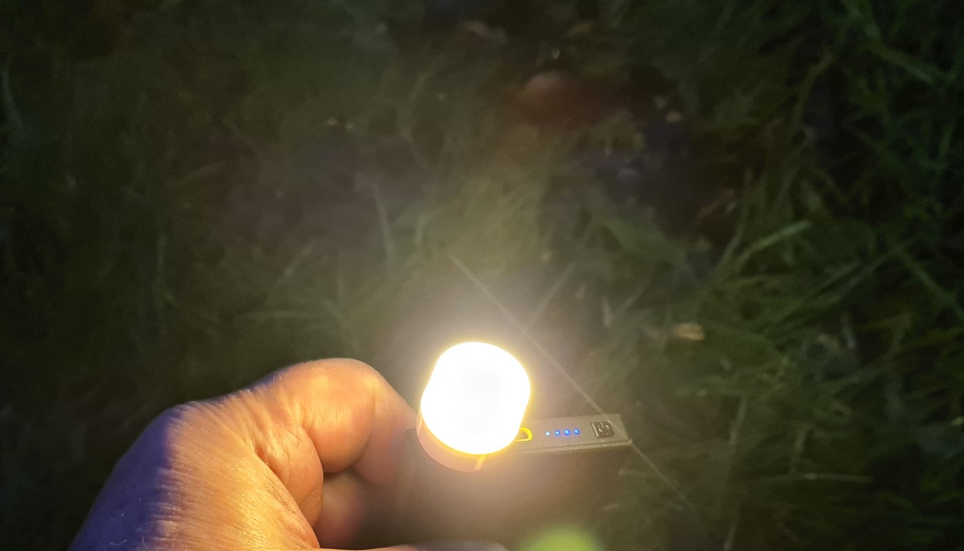 Mini USB-A 'lantern'